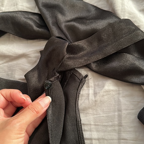 Urban Outfitters • Black Polyester Halter Blouse - Picture 4 of 7